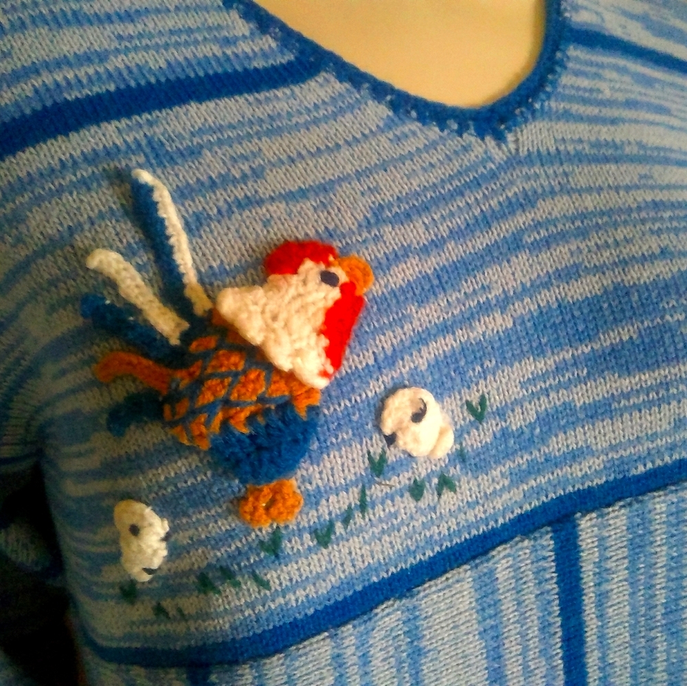 Vtg chicken embroidered sweater caftan sleeve rare